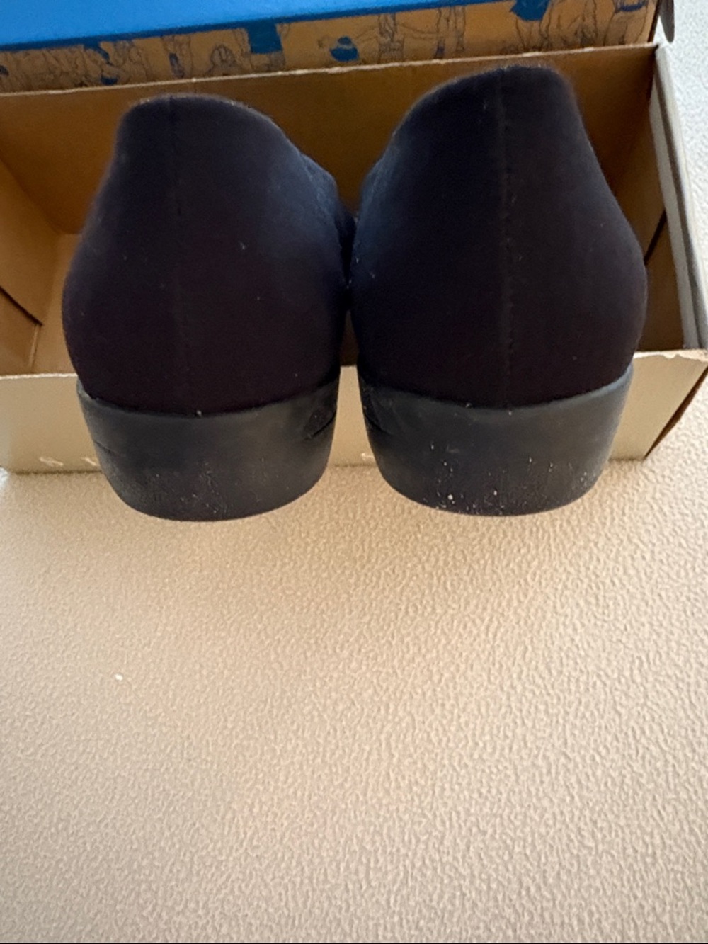 Worthington Sport Black Slip-On Women's Flats. 9 medium - Picture 4 of 6